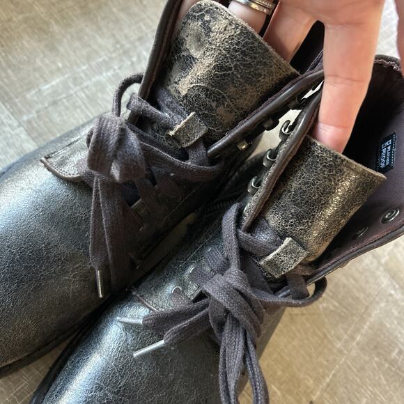 Allen Edmonds Higgins Mill Weatherproof Zip Lug Boot Brown 9.5 D USA